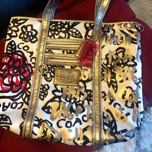 Coach Poppy Purse